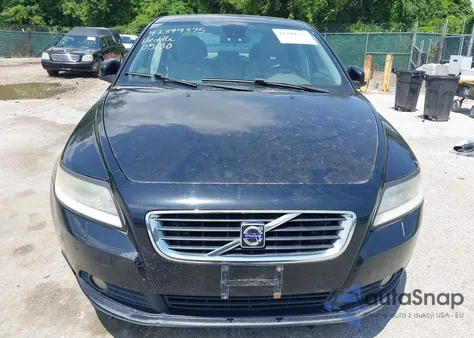 2008 Volvo S40 2.4I из США, поврежденный, VIN YV1MS390X82365795